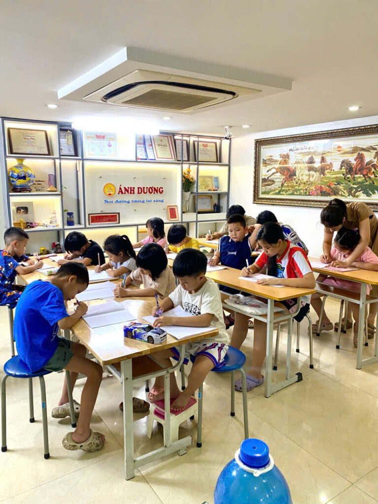 khoá học luyện chữ cho học sinh